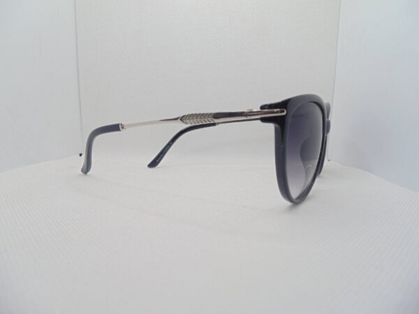 Stylish ladies sunglasses